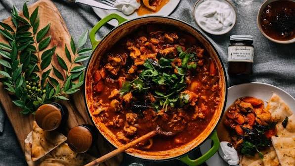 Chicken Madras: Discover the Bold, Spicy and Aromatic Curry Loved by Indian Food Fans Across London
