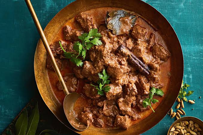 Lamb Rogan Josh: Discover the Rich, Aromatic Flavours of This Classic Indian Curry in London